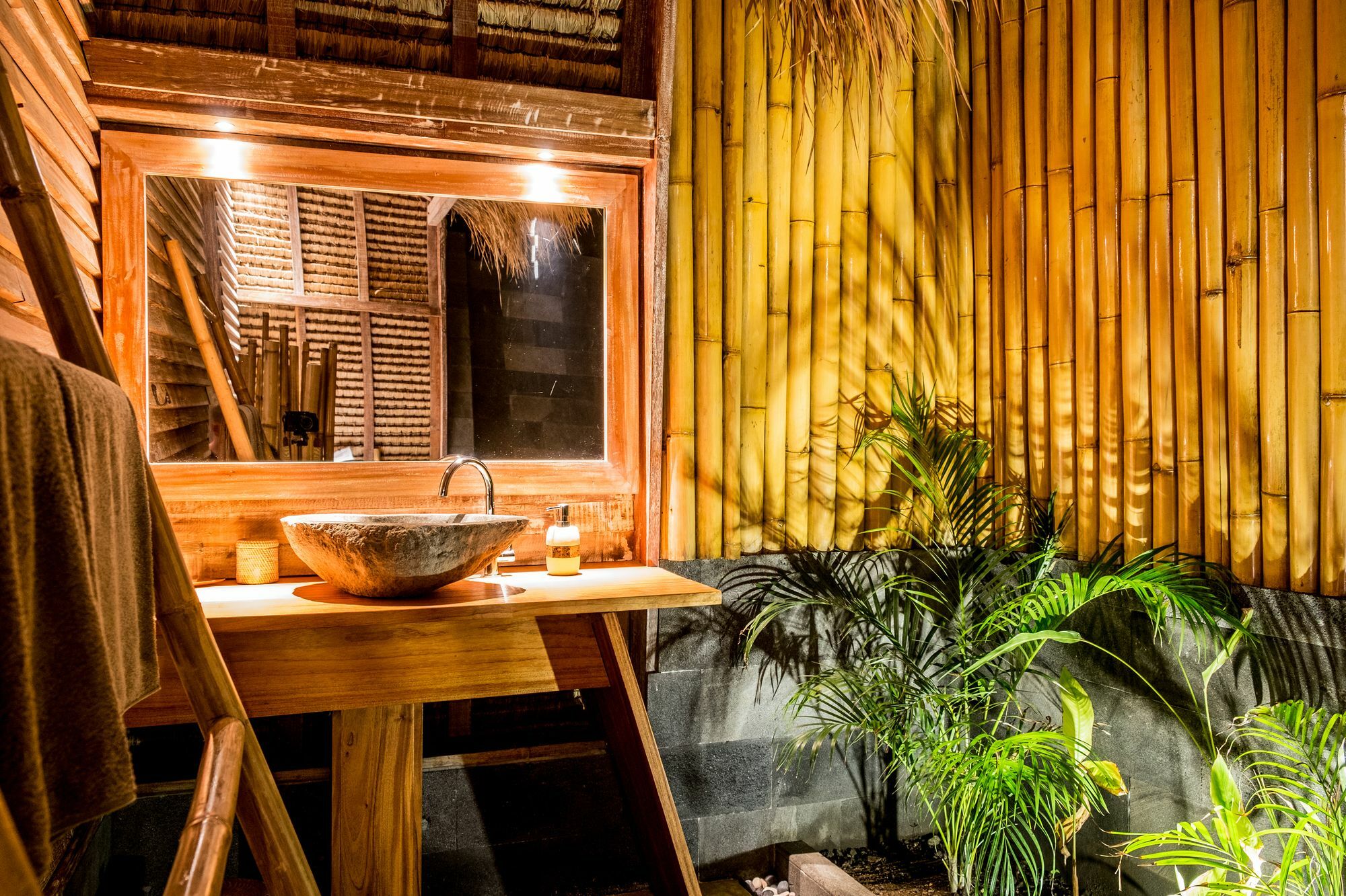 Anahata - Tropical Private Villas 길리 아이르 외부 사진